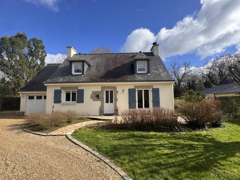 Maison - 111 m² - 4 pièces