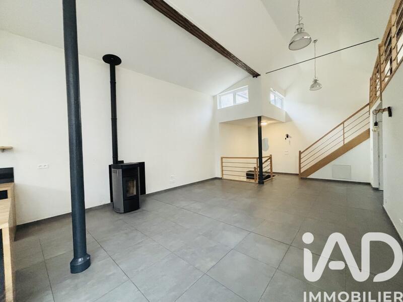 Loft - 200 m² - 5 pièces