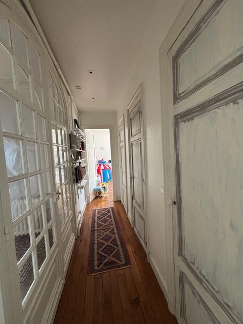 Appartement bourgeois - 137 m² - 4 pièces