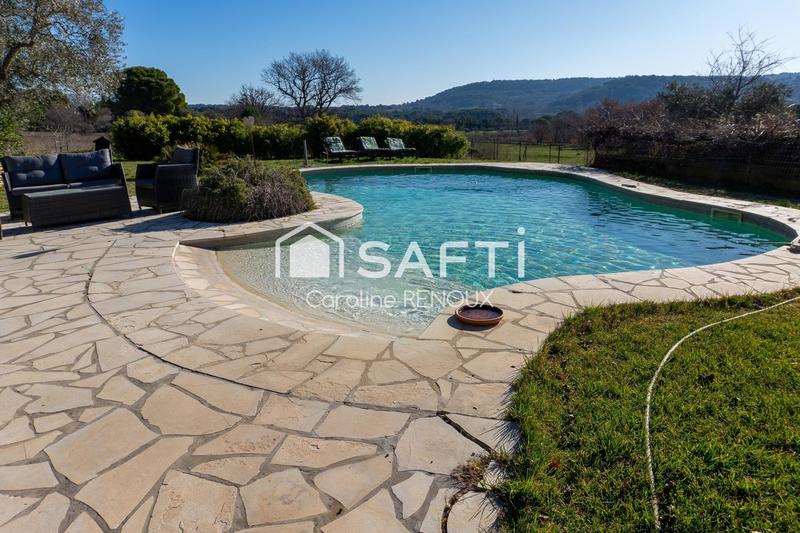 Maison - 150 m² - 8 pièces