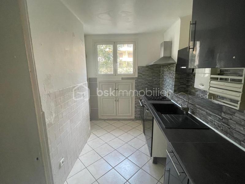 Appartement - 65 m² - 4 pièces