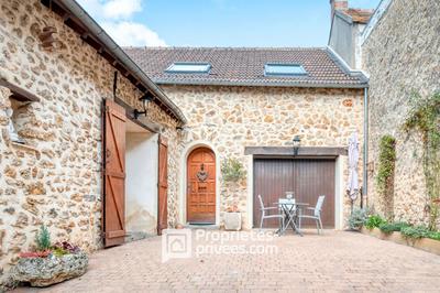 Maison - 183 m² - 9 pièces