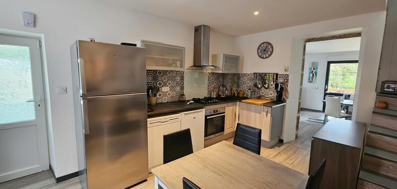 Maison - 102 m² - 4 pièces