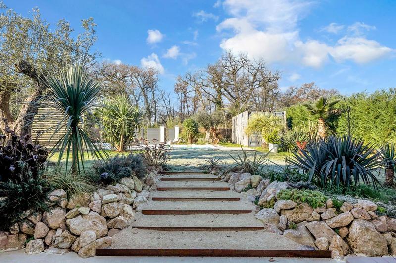 Maison - 187 m² - 4 pièces