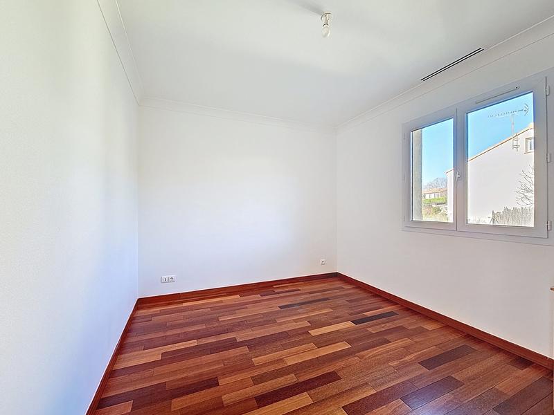 Maison - 138 m² - 5 pièces