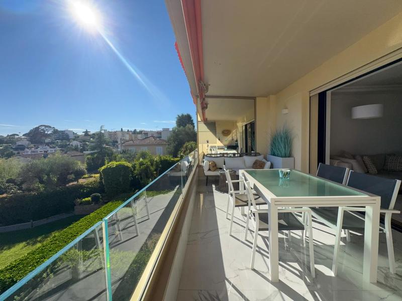 Appartement - 85 m² - 3 pièces