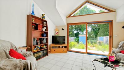 Maison - 93 m² - 5 pièces