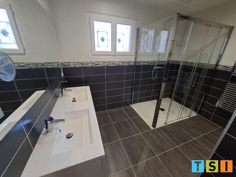 Maison - 160 m² - 6 pièces