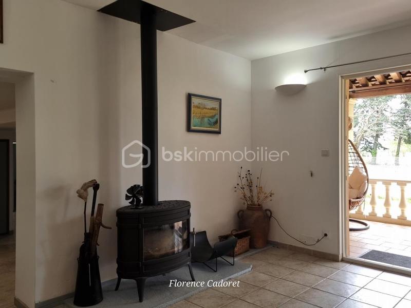 Villa - 239 m² - 8 pièces