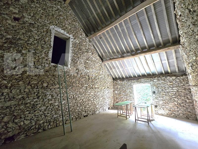 Maison en pierre - 135 m² - 6 pièces