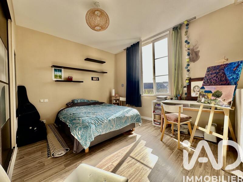 Appartement - 120 m² - 6 pièces