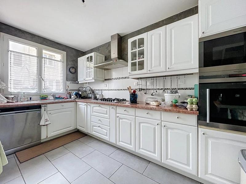 Maison - 125 m² - 6 pièces