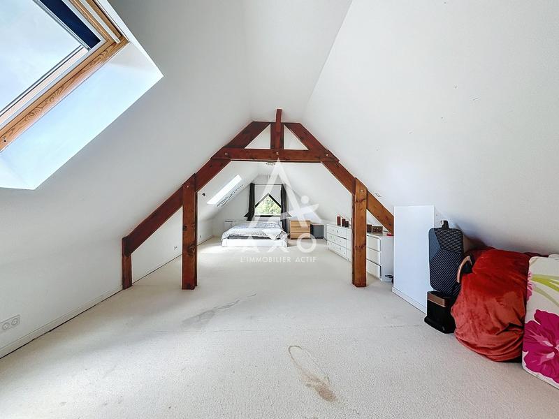 Maison - 122 m² - 4 pièces