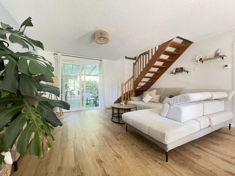 Maison contemporaine - 101 m² - 4 pièces