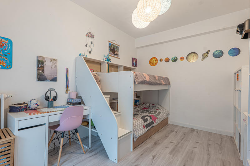 Appartement - 82 m² - 3 pièces