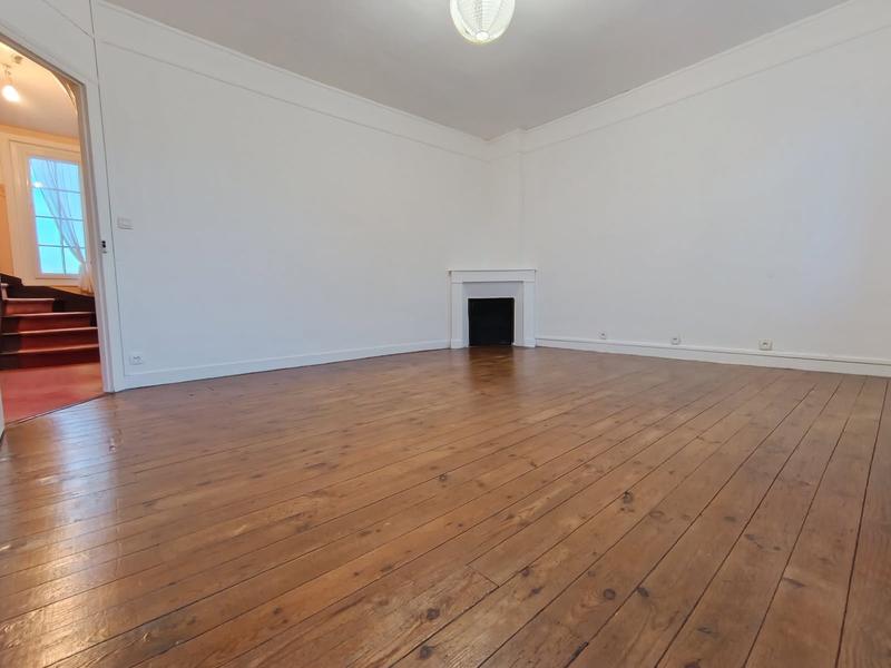 Maison - 149 m² - 7 pièces