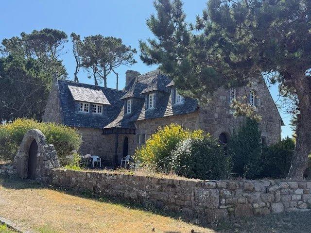 Propriété - 134 m² - 8 pièces