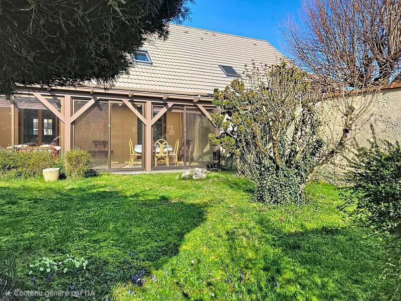 Maison - 100 m² - 4 pièces