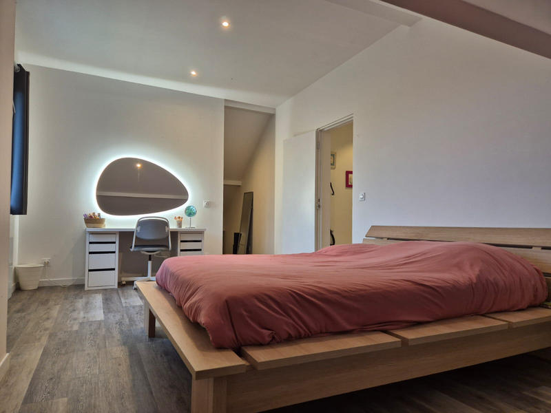 Maison - 160 m² - 6 pièces