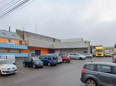 Local commercial - 784 m² - 7 pièces
