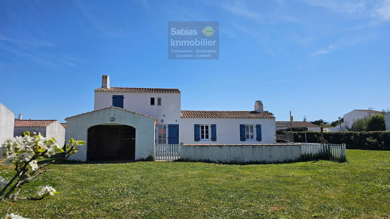 Maison - 104 m² - 5 pièces