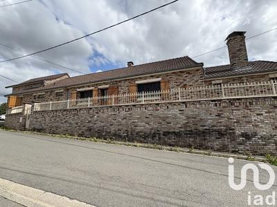 Maison - 268 m² - 14 pièces