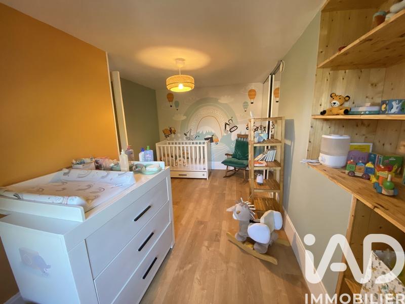 Maison - 186 m² - 7 pièces