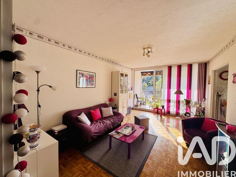 Appartement - 67 m² - 3 pièces