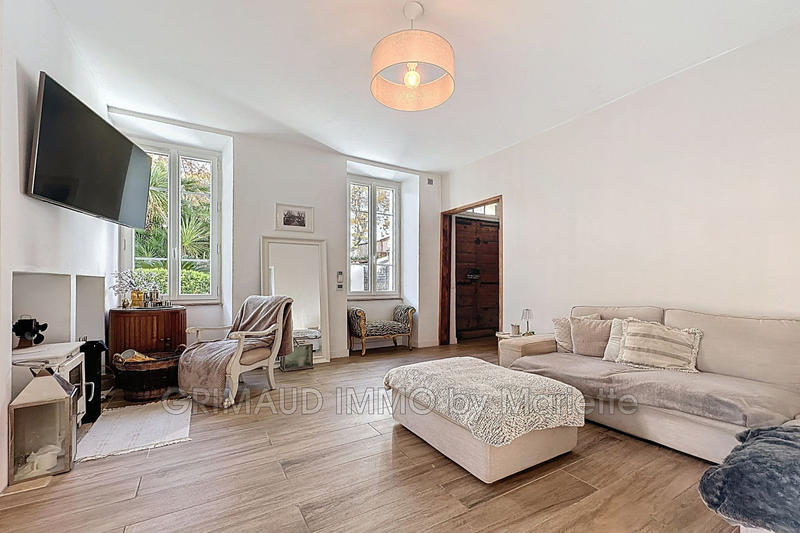 Maison - 141 m² - 5 pièces