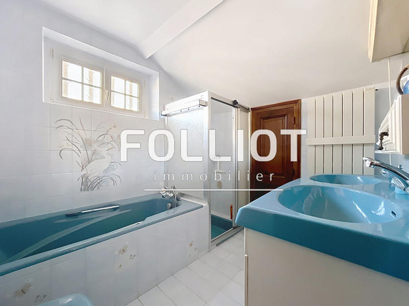 Maison - 125 m² - 5 pièces