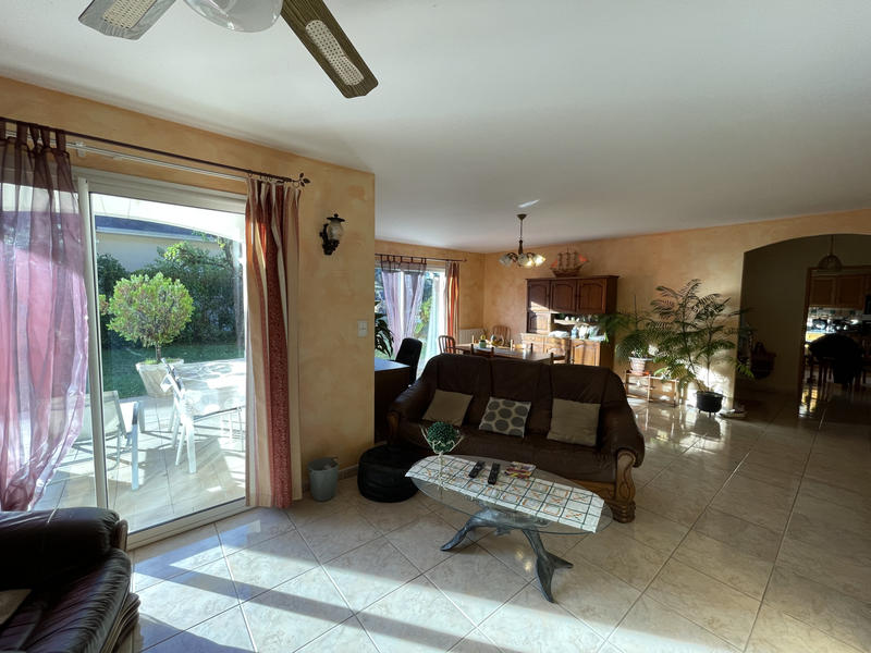 Maison - 170 m² - 5 pièces