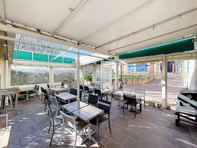 Fonds de commerce - 185 m²