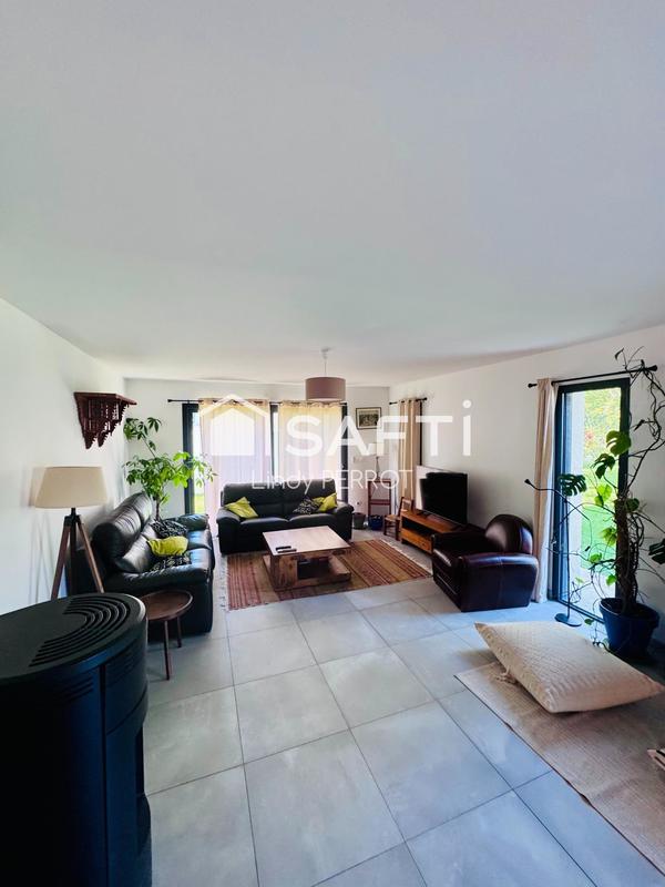 Maison - 165 m² - 7 pièces