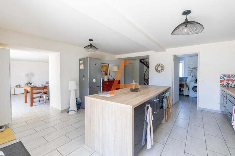 Maison - 165 m² - 5 pièces