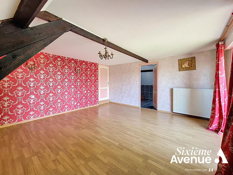 Maison - 265 m² - 6 pièces