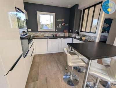 Maison - 110 m² - 5 pièces