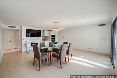 Appartement - 81 m² - 3 pièces