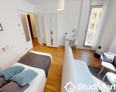 Chambre - 50 m² - 1 pièce