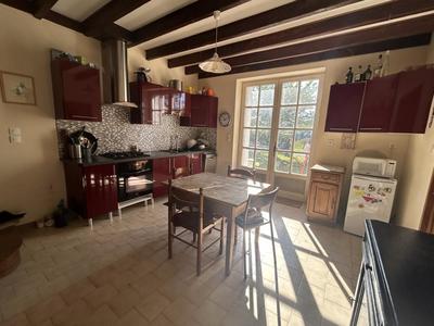 Maison de village - 215 m² - 8 pièces