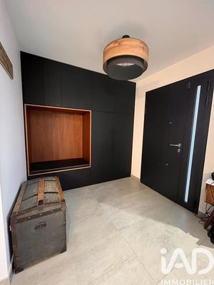 Maison - 222 m² - 7 pièces