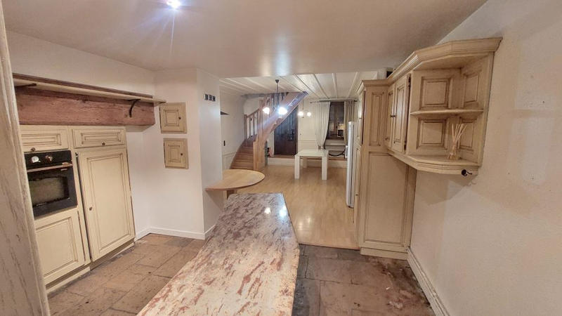 Maison - 190 m² - 10 pièces