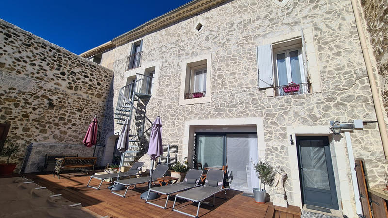 Maison ancienne - 209 m² - 8 pièces