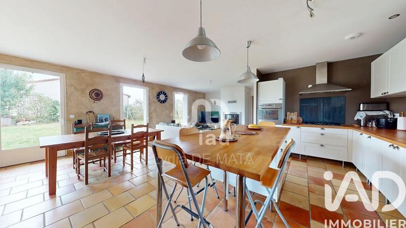 Maison - 114 m² - 4 pièces