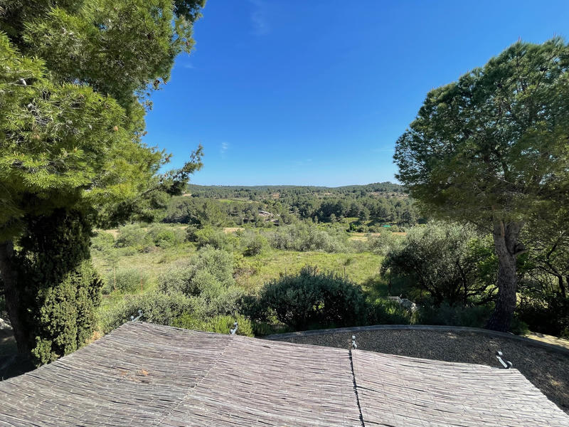 Maison - 200 m² - 9 pièces