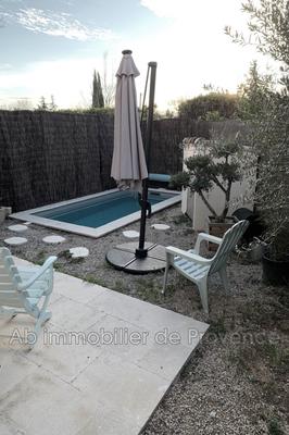 Maison - 94 m² - 4 pièces