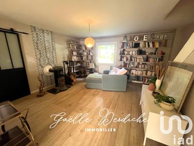 Maison - 213 m² - 8 pièces