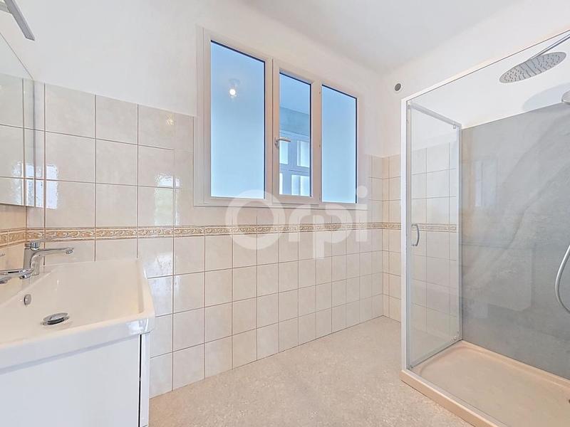 Appartement - 87 m² - 4 pièces