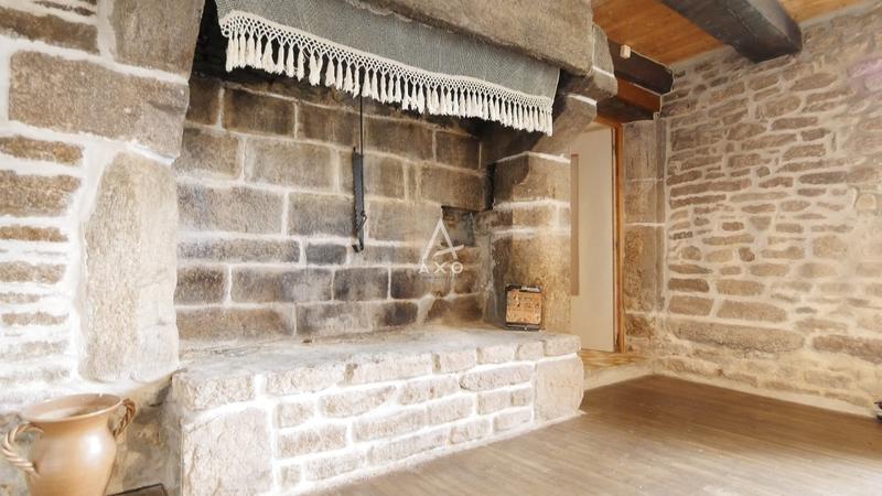 Maison - 210 m² - 8 pièces