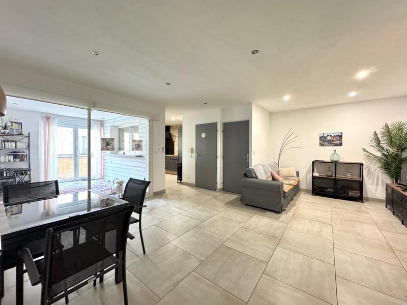 Maison de village - 90 m² - 4 pièces