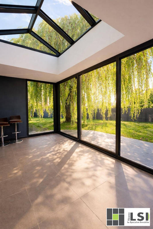 Maison contemporaine - 165 m² - 10 pièces